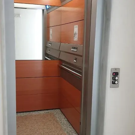 Apartamento Reformado En El Centro De Sanlucar De Barrameda, Terraza De 18m2 Y Parking Incluido Apartment *