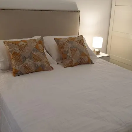 Apartamento Reformado En El Centro De Sanlucar De Barrameda, Terraza De 18m2 Y Parking Incluido Appartement *